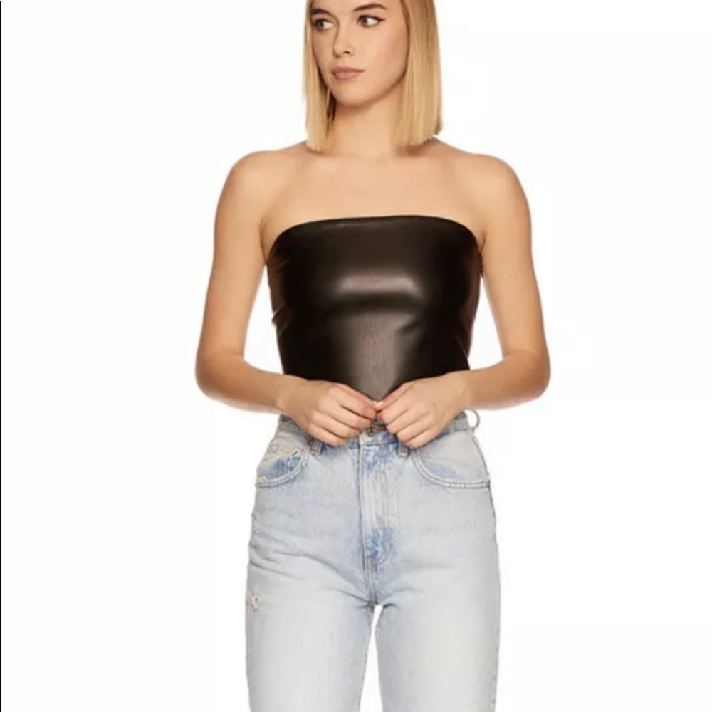 $128 Susana Monaco Faux Leather Crop Tube